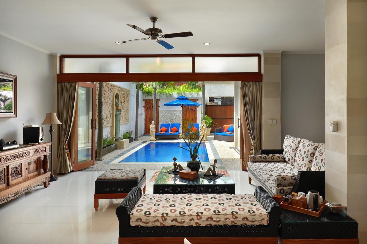 Villa Mawar Legian Exterior photo