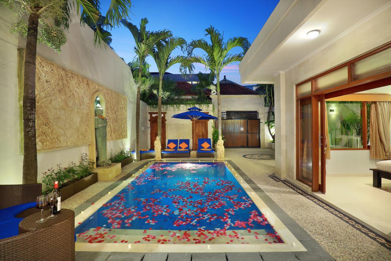 Villa Mawar Legian Exterior photo