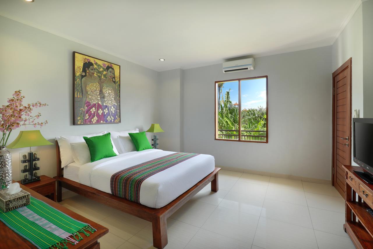 Villa Mawar Legian Exterior photo